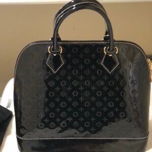 Large Invece purse made in Italy